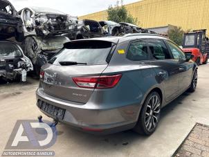 Seat Leon ST 1.6 TDI Ecomotive 16V Sloopvoertuig (2015, Grijs)
