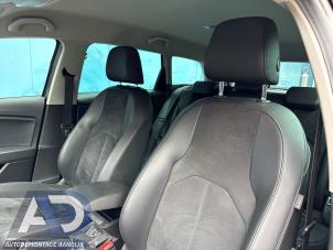 Seat Leon ST 1.6 TDI Ecomotive 16V Sloopvoertuig (2015, Grijs)