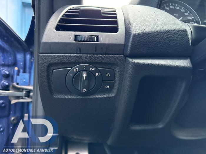 BMW 1 serie 120i 16V Sloopvoertuig (2009, Blauw)