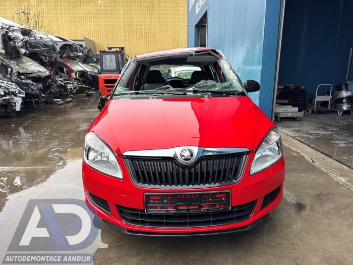 Skoda Fabia II 1.2i 12V Sloopvoertuig (2013, Rood)
