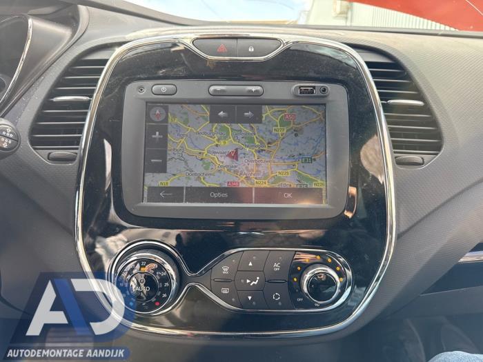 Renault Captur I 1.2 TCE 16V EDC Sloopvoertuig (2014, Oranje)