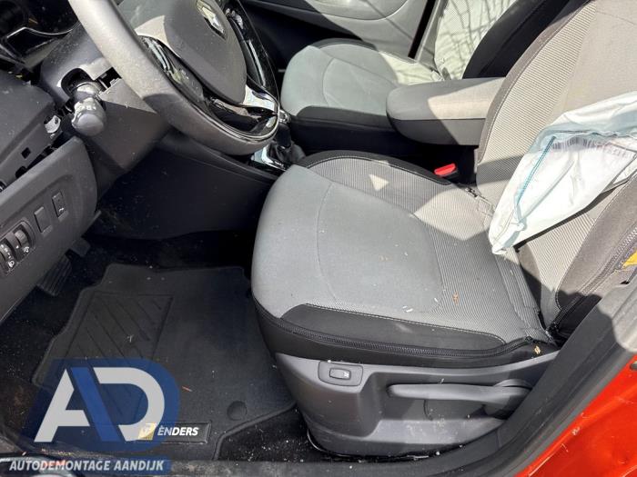 Renault Captur I 1.2 TCE 16V EDC Sloopvoertuig (2014, Oranje)