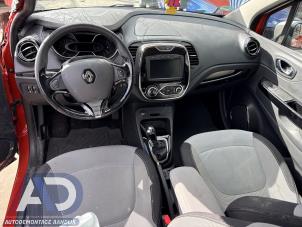 Renault Captur I 1.2 TCE 16V EDC Sloopvoertuig (2014, Oranje)
