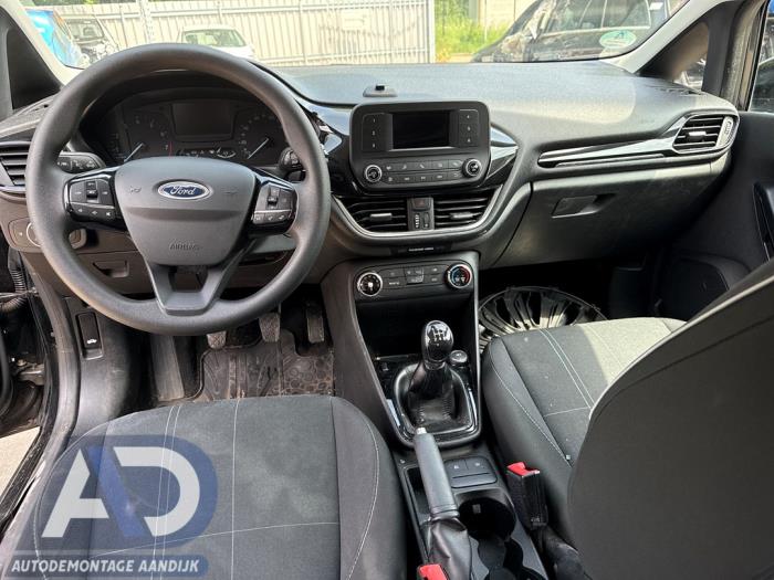 Ford Fiesta 7 1.1 Ti-VCT 12V 70 Sloopvoertuig (2018, Zwart)