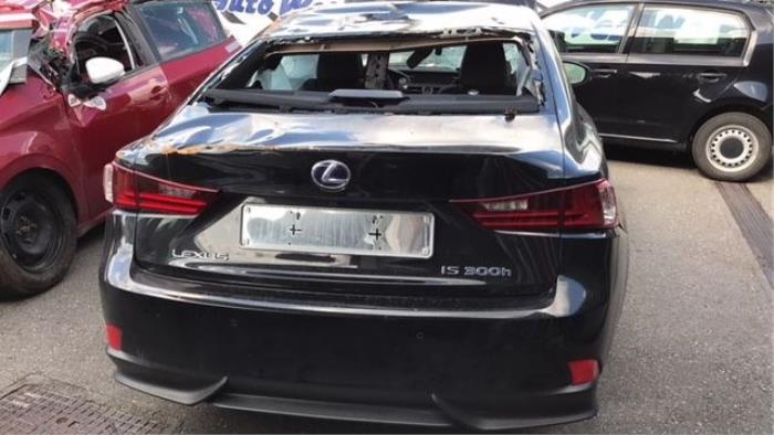 Lexus IS 300h 2.5 16V Sloopvoertuig (2014, Zwart)