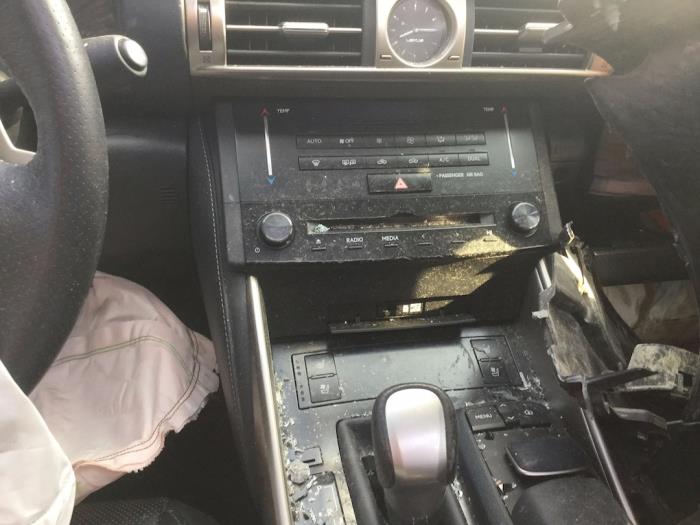 Lexus IS 300h 2.5 16V Sloopvoertuig (2014, Zwart)