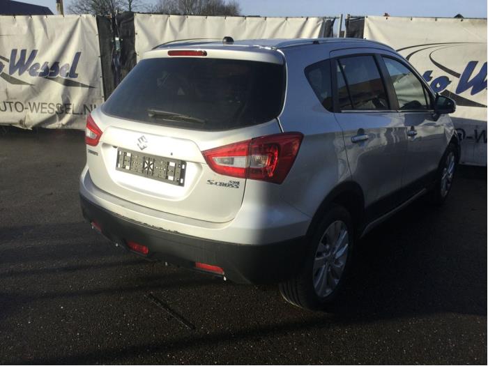 Suzuki SX4 S-Cross 1.0 Booster Jet Turbo 12V Sloopvoertuig (2019, Zilver)