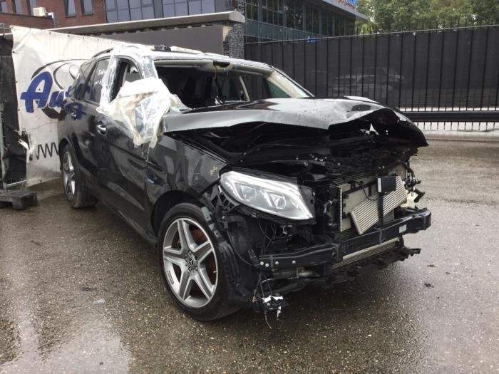 Mercedes GLE 500 e 3.0 V6 24V 4-Matic Sloopvoertuig (2017, Zwart)