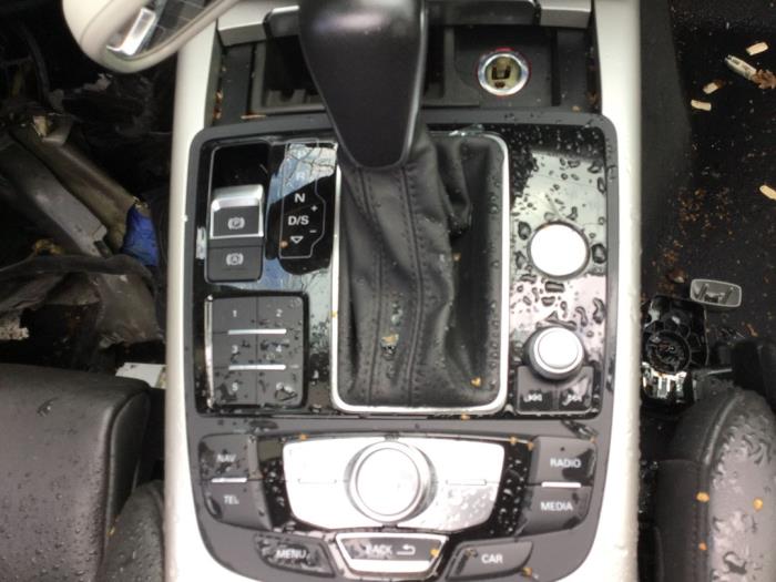 Audi A6 Avant 2.0 TDI 16V Sloopvoertuig (2015, Donker, Blauw)