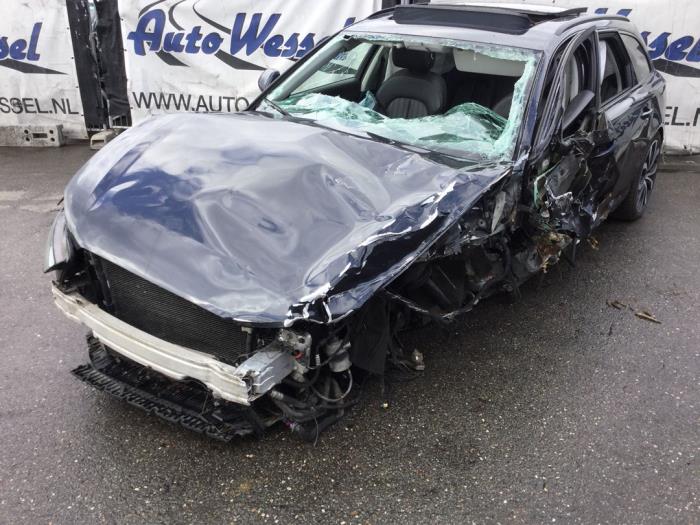 Audi A6 Avant 2.0 TDI 16V Sloopvoertuig (2015, Donker, Blauw)