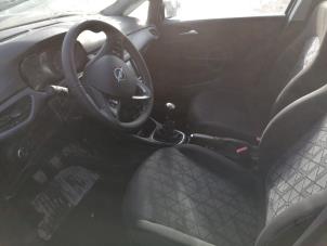 Opel Corsa E 1.4 16V Sloopvoertuig (2019, Wit)
