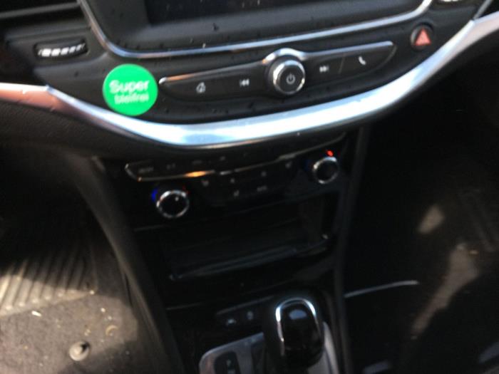 Opel Astra K Sports Tourer 1.4 Turbo 12V Sloopvoertuig (2020, Blauw)