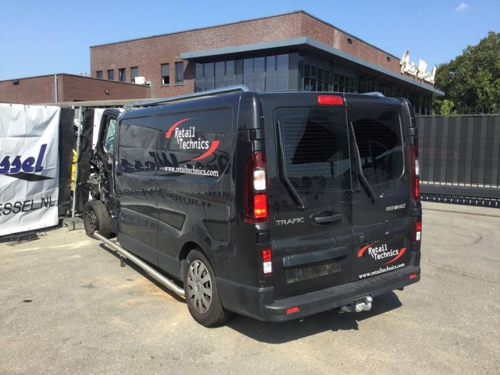 Renault Trafic 1.6 dCi Twin Turbo Sloopvoertuig (2017, Zwart)