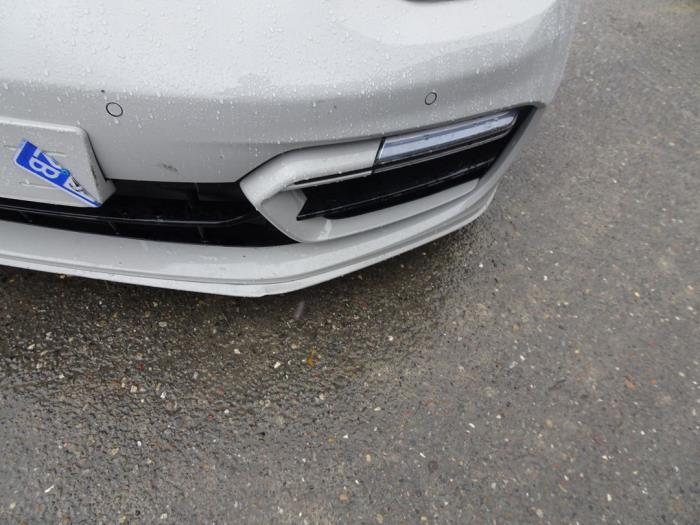 Porsche Panamera 2.9 V6 24V 4 E-Hybrid Sloopvoertuig (2021, Wit)