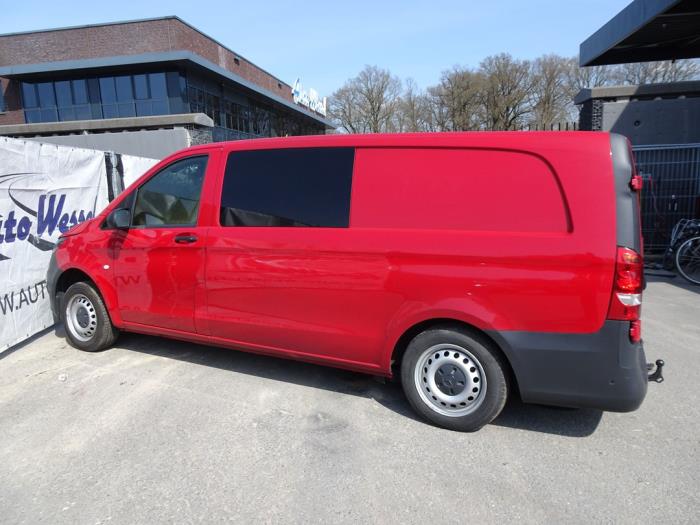 Mercedes Vito Mixto 1.6 111 CDI 16V Sloopvoertuig (2018, Rood)