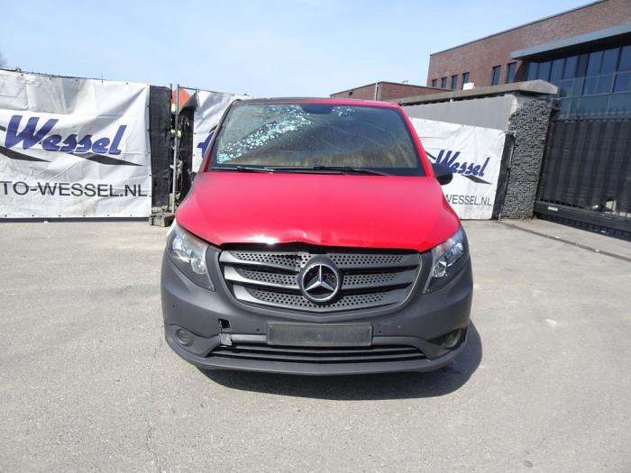 Mercedes Vito Mixto 1.6 111 CDI 16V Sloopvoertuig (2018, Rood)