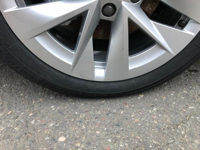 Skoda Octavia Combi 2.0 TDI GreenTec 16V Sloopvoertuig (2021, Zwart)