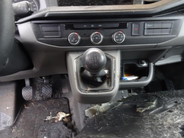 Volkswagen Transporter T6 2.0 TDI Sloopvoertuig (2020, Zwart)