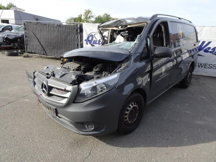 Mercedes Vito 1.6 111 CDI 16V Sloopvoertuig (2015, Grijs, Zwart)