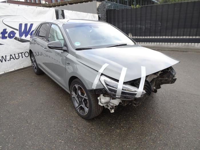 Hyundai i30 1.0 T-GDI 12V Hybrid 48V Sloopvoertuig (2021, Muisgrijs)