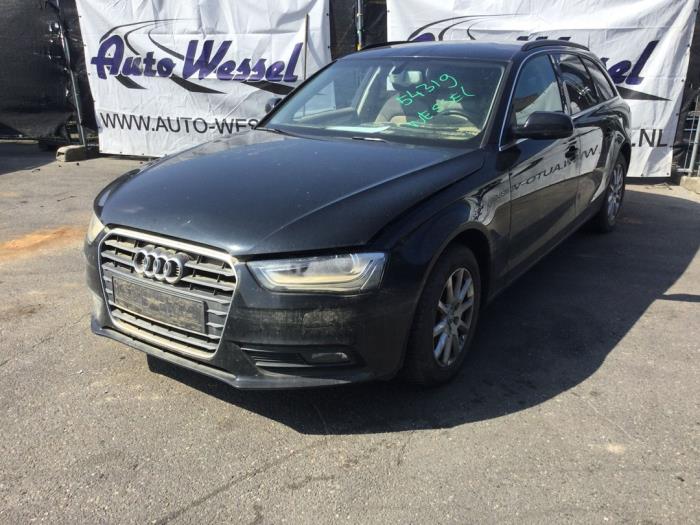 Audi A4 Avant 2.0 TDI 16V Sloopvoertuig (2015, Zwart)