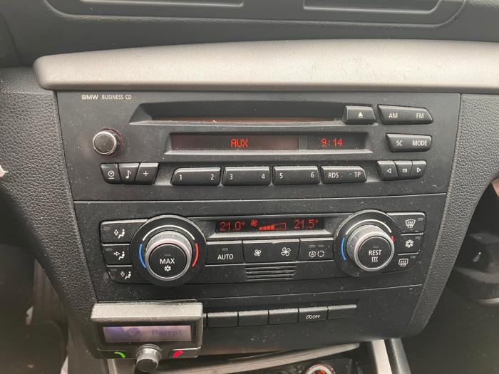 BMW 1 serie 118i 16V Sloopvoertuig (2010, Grijs)