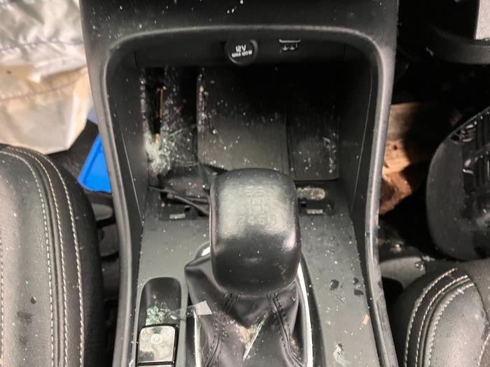 Volvo XC40 2.0 D3 16V Sloopvoertuig (2019)