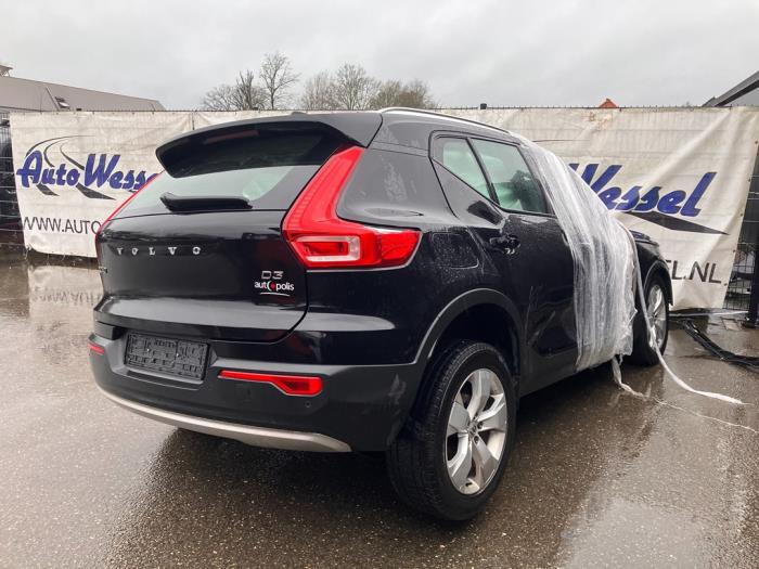 Volvo XC40 2.0 D3 16V Sloopvoertuig (2019)
