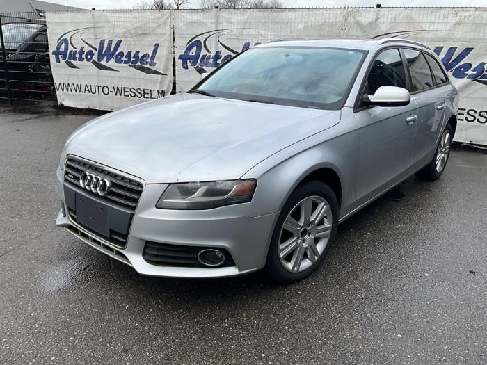Audi A4 Avant 2.0 TFSI 16V Quattro Sloopvoertuig (2010, Zilver)