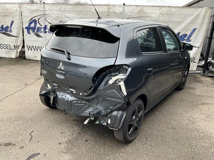 Mitsubishi Space Star 1.2 12V Sloopvoertuig (2023, Grijs)