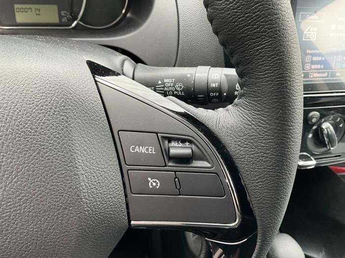 Mitsubishi Space Star 1.2 12V Sloopvoertuig (2023, Grijs)