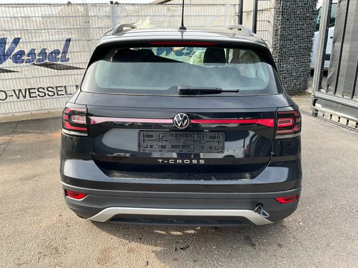 Volkswagen T-Cross 1.0 TSI 95 12V Sloopvoertuig (2023, Zwart)