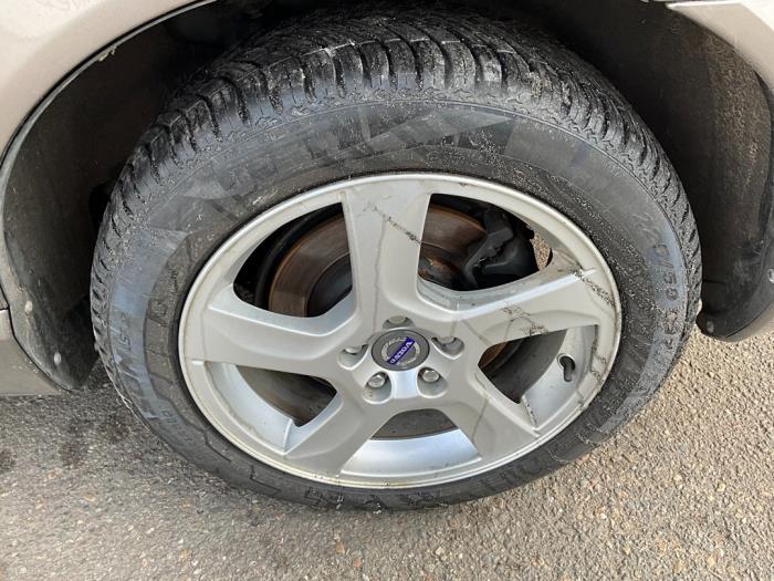 Volvo V70 2.4 D5 20V 205 Sloopvoertuig (2011, Bruin)