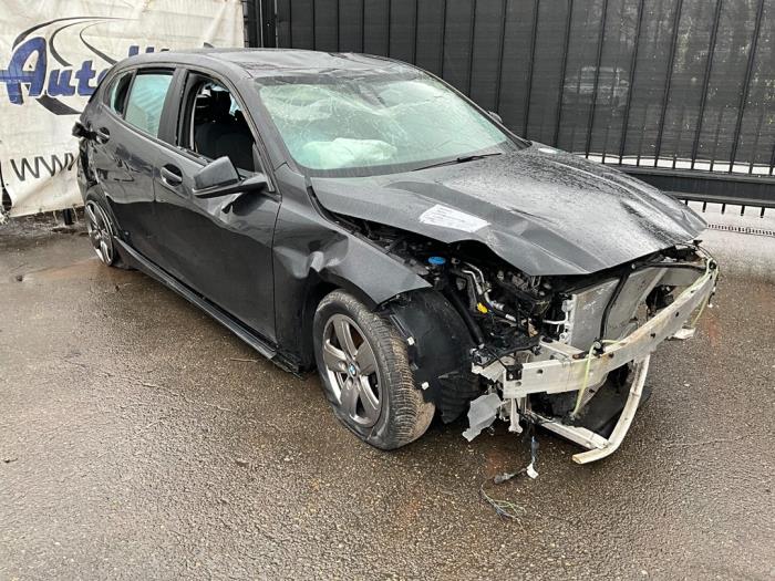 BMW 1 serie 116d 1.5 12V TwinPower Sloopvoertuig (2020, Zwart)