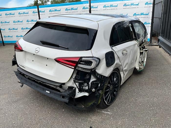 Mercedes A 1.3 A-250 e Turbo 16V Sloopvoertuig (2021, Wit)