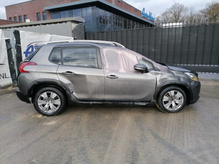Peugeot 2008 1.5 BlueHDi 100 Sloopvoertuig (2019)