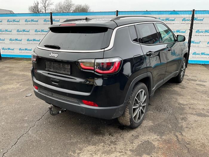 Jeep Compass II 2.0 Multijet II 170 16V 4x4 Sloopvoertuig (2020, Zwart)