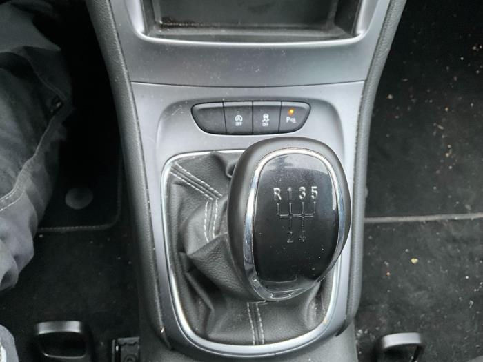 Opel Astra K 15- Sloopvoertuig (2019, Zwart)