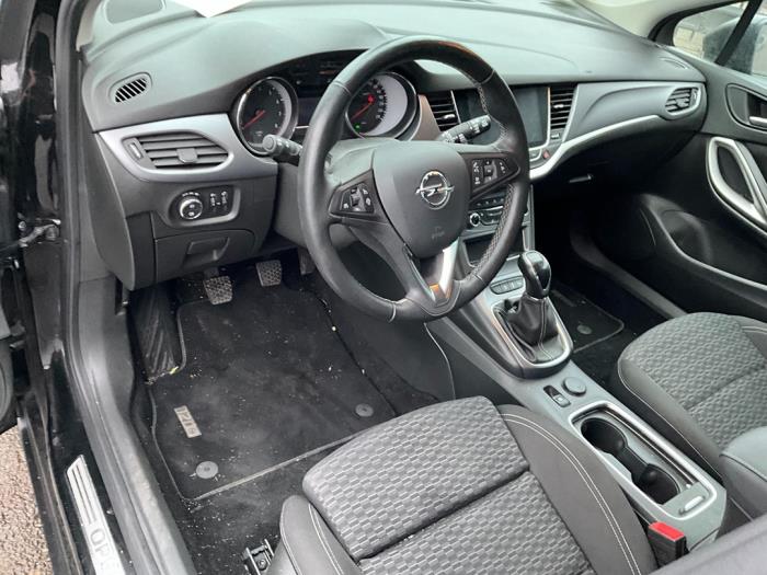 Opel Astra K 15- Sloopvoertuig (2019, Zwart)