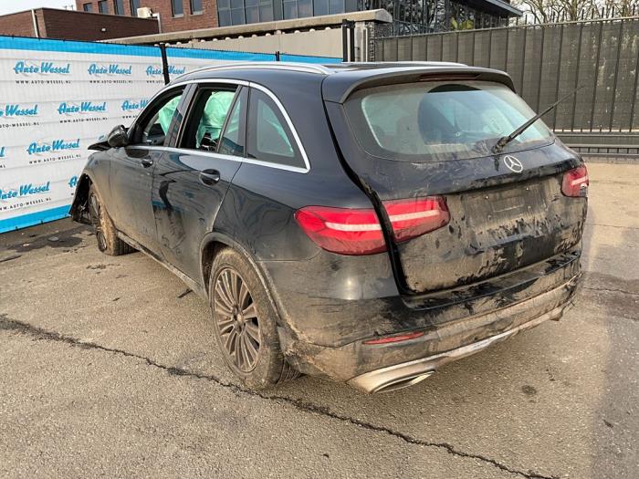 Mercedes GLC 2.2 250d 16V BlueTEC 4-Matic Sloopvoertuig (2016, Zwart)