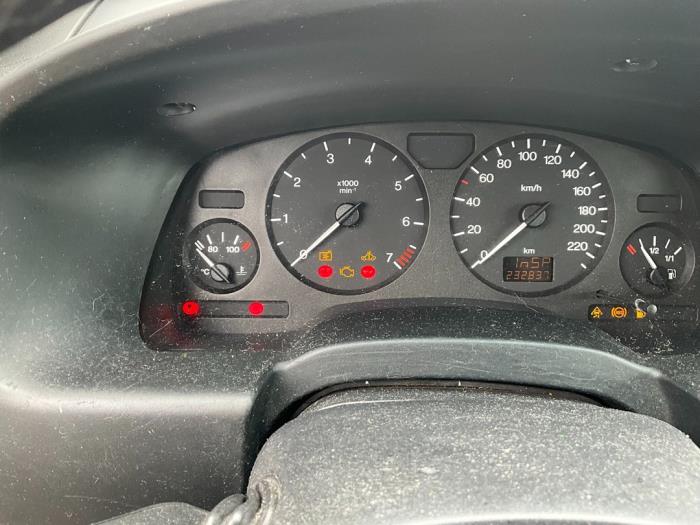 Opel Zafira 1.8 16V Sloopvoertuig (2001, Zilver)