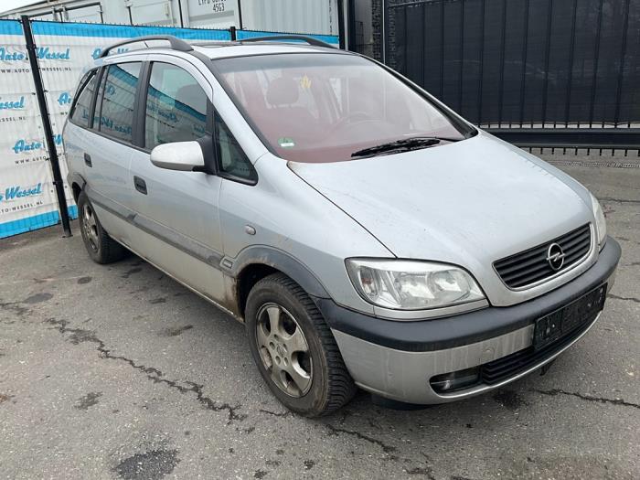 Opel Zafira 1.8 16V Sloopvoertuig (2001, Zilver)