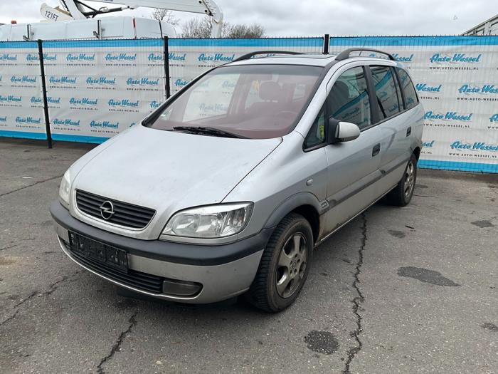 Opel Zafira 1.8 16V Sloopvoertuig (2001, Zilver)