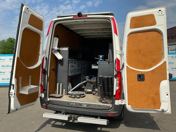 Mercedes Sprinter 3,5t 317 CDI 2.0 D RWD Sloopvoertuig (2022)