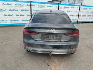 Audi A5 Sportback 2.0 TFSI Mild Hybrid 16V Sloopvoertuig (2018, Zwart)