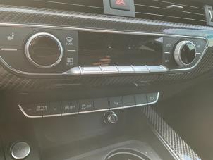 Audi A5 Sportback 2.0 TFSI Mild Hybrid 16V Sloopvoertuig (2018, Zwart)