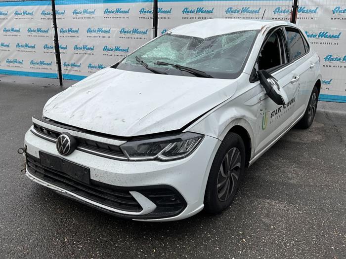 Volkswagen Polo VI 1.0 TSI 12V Sloopvoertuig (2022, Wit)