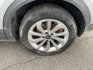 Volkswagen T-Roc 1.5 TSI Evo BMT 16V  (Sloop)