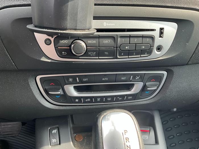 Renault Grand Scénic III 1.5 dCi 110 Sloopvoertuig (2014, Wit)