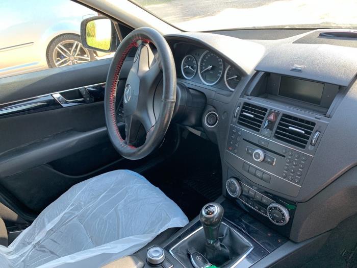 Mercedes C Estate 2.2 C-200 CDI 16V . Sloopvoertuig (2008, Grijs)